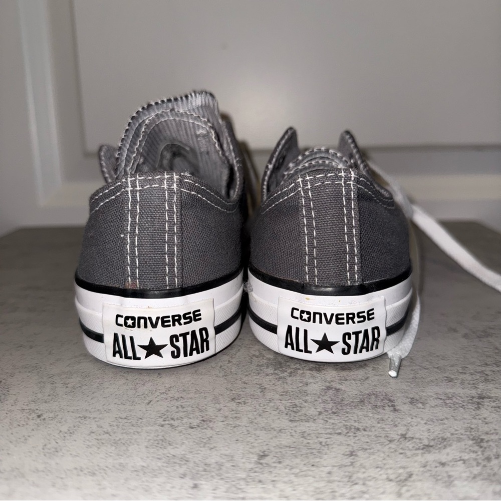 Converse women’s sneakers size 5 double tongue chuck Taylor low gray shoes - Picture 3 of 8